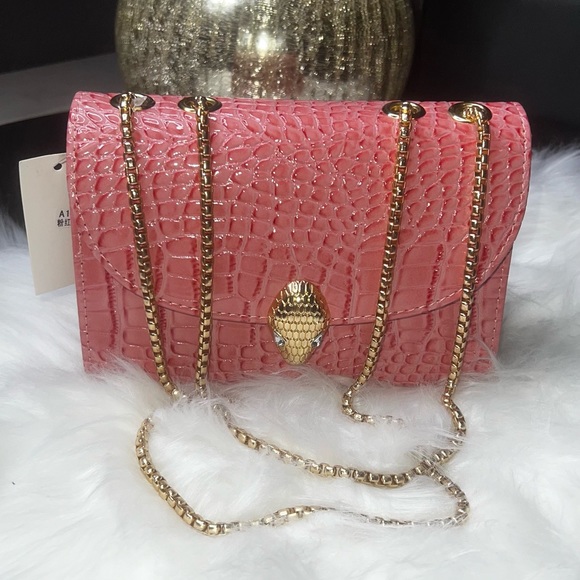 Snakeskin Print Bag  Beautiful Classy Bag.  Looks high end. Great Gift - Picture 2 of 6